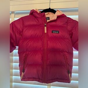 Girls Patagonia Hi-Loft 4T in Pink
